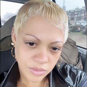 Meet your Posher, Keyri